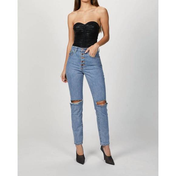 NEW WE WORE WHAT the distressed danielle jean in spring street - Picture 1 of 6